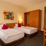 Otel Loewen 4*