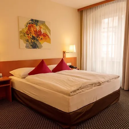 Löwen Hotell 4*